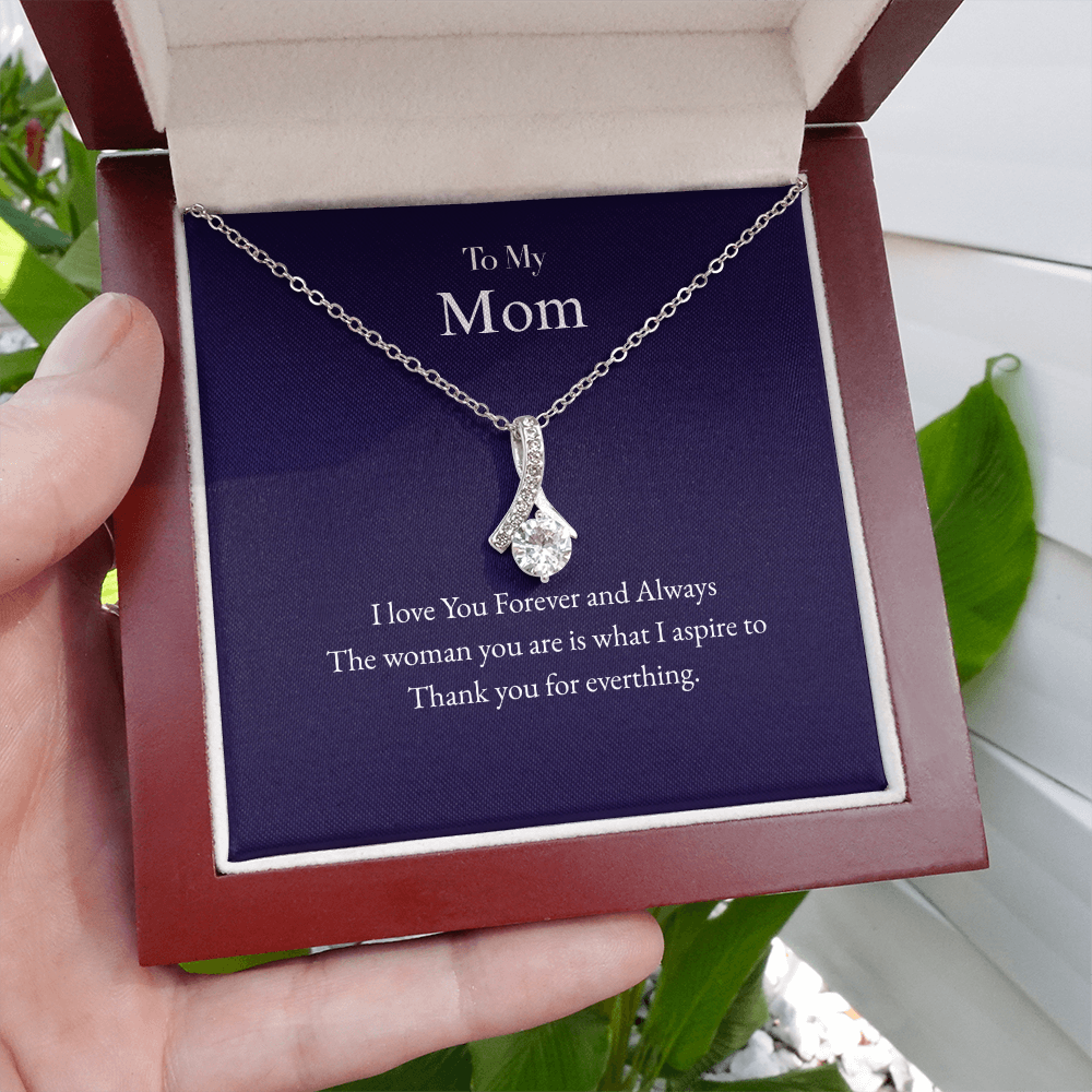 To My Mom Alluring Beauty Necklace – A Gift of Love &amp; Gratitude